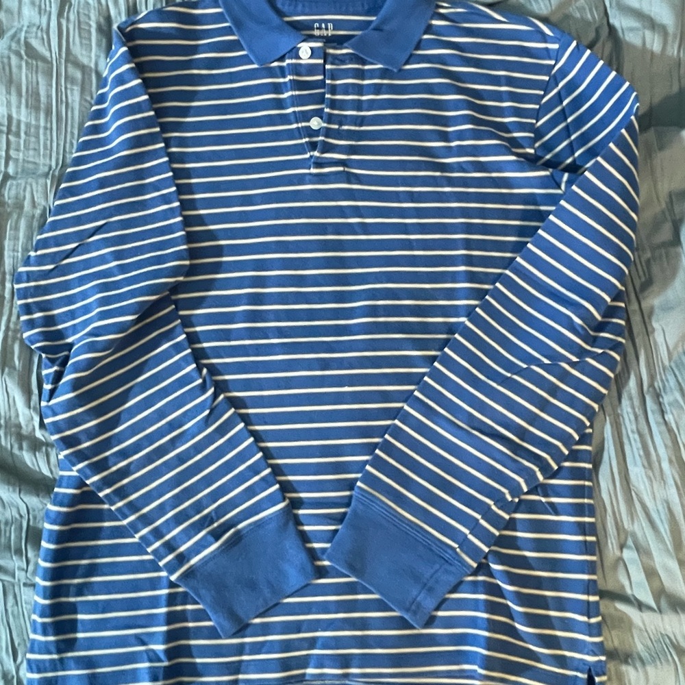 Bundle of 3 GAP shirts. - Picture 7 of 12